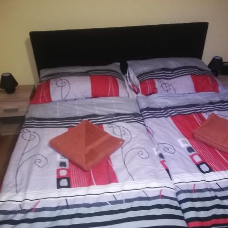 Privat Femamki Apartment Licartovce Екстериор снимка