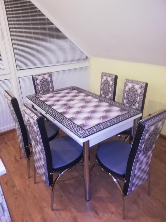 Privat Femamki Apartment Licartovce Екстериор снимка