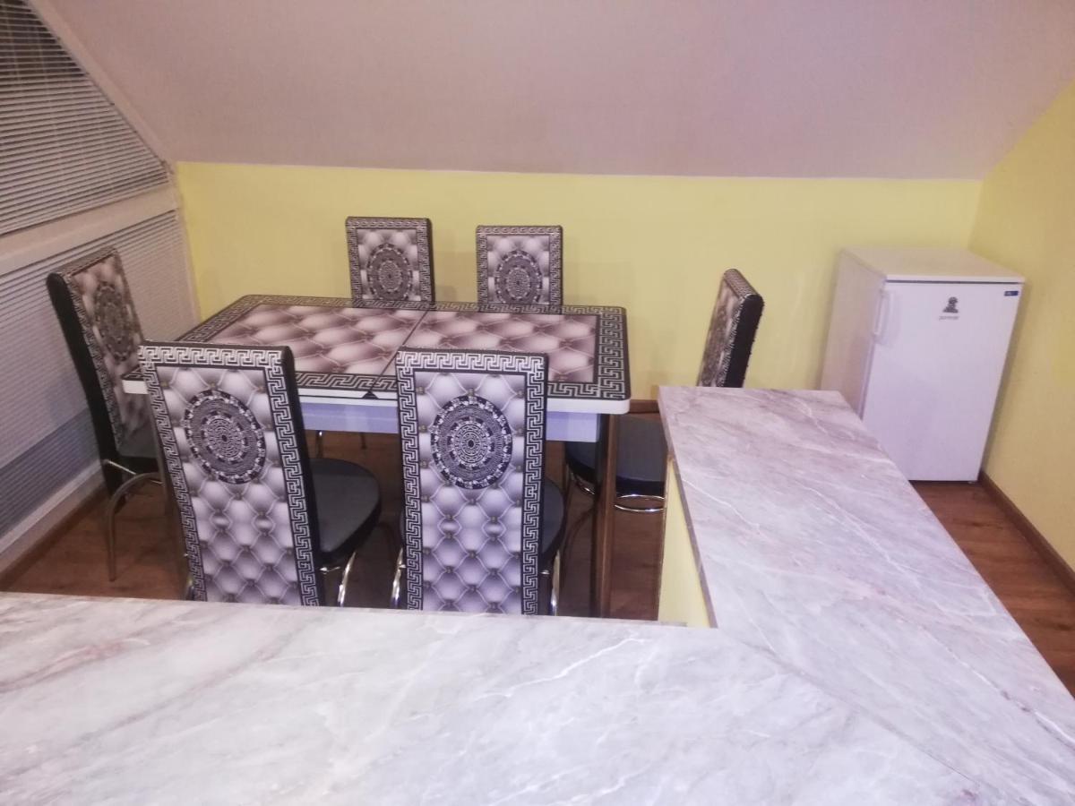 Privat Femamki Apartment Licartovce Екстериор снимка
